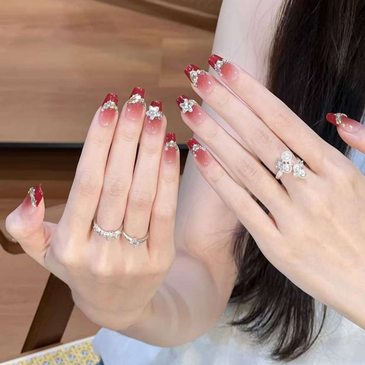 Decorative Floral Press-On Nails Stornfield
