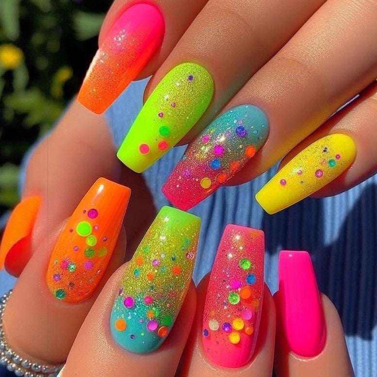 Elegant Artificial Nail Decoration Stornfield