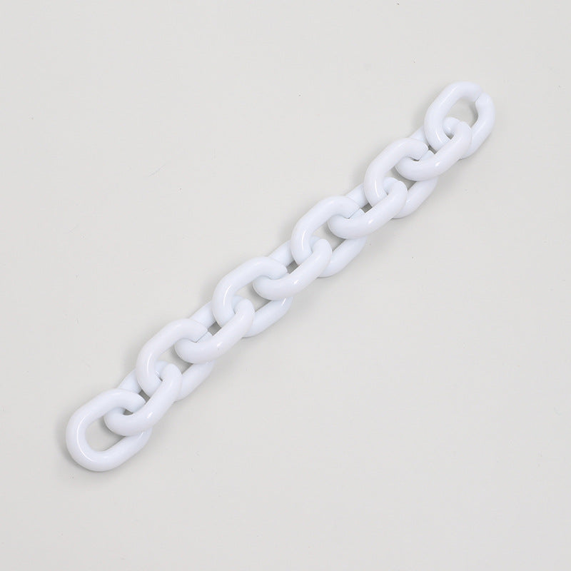 Decorative Resin Chain Stornfield