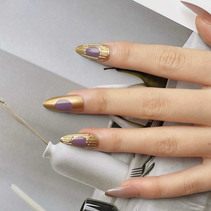 Artistic Press-On Nail Set with Gold and Purple Accents Stornfield