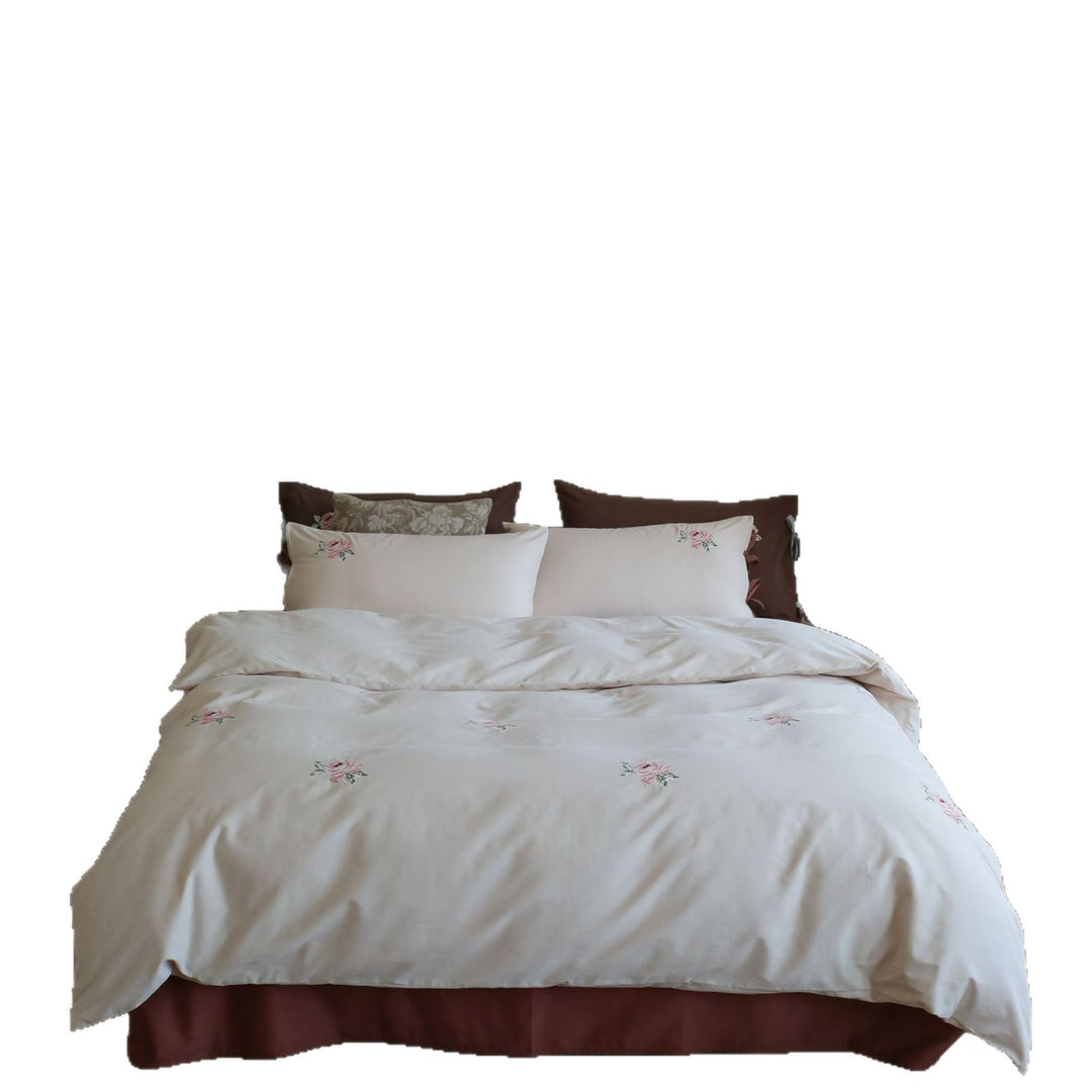 Embroidered bedding set made of cotton satin with rose pattern and bow pillowcases
