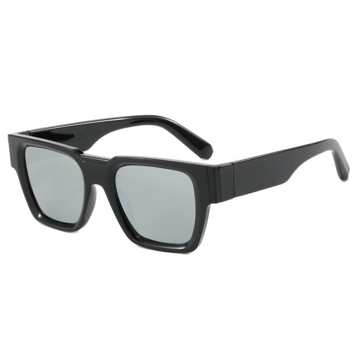 Ladies stylish square sunglasses with polarized lenses Stornfield