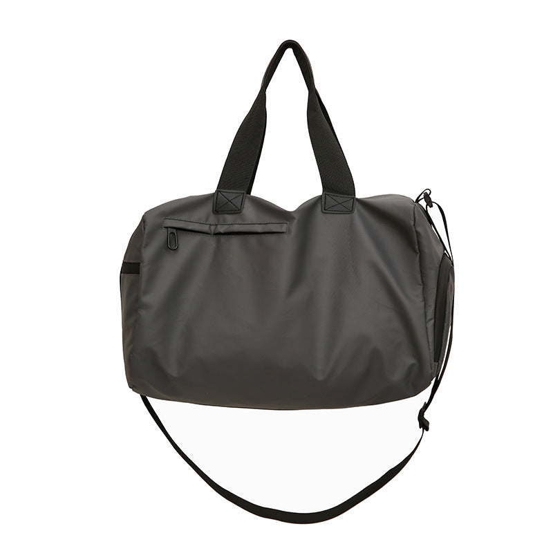 Sporty travel bag with robust and water-repellent material Stornfield