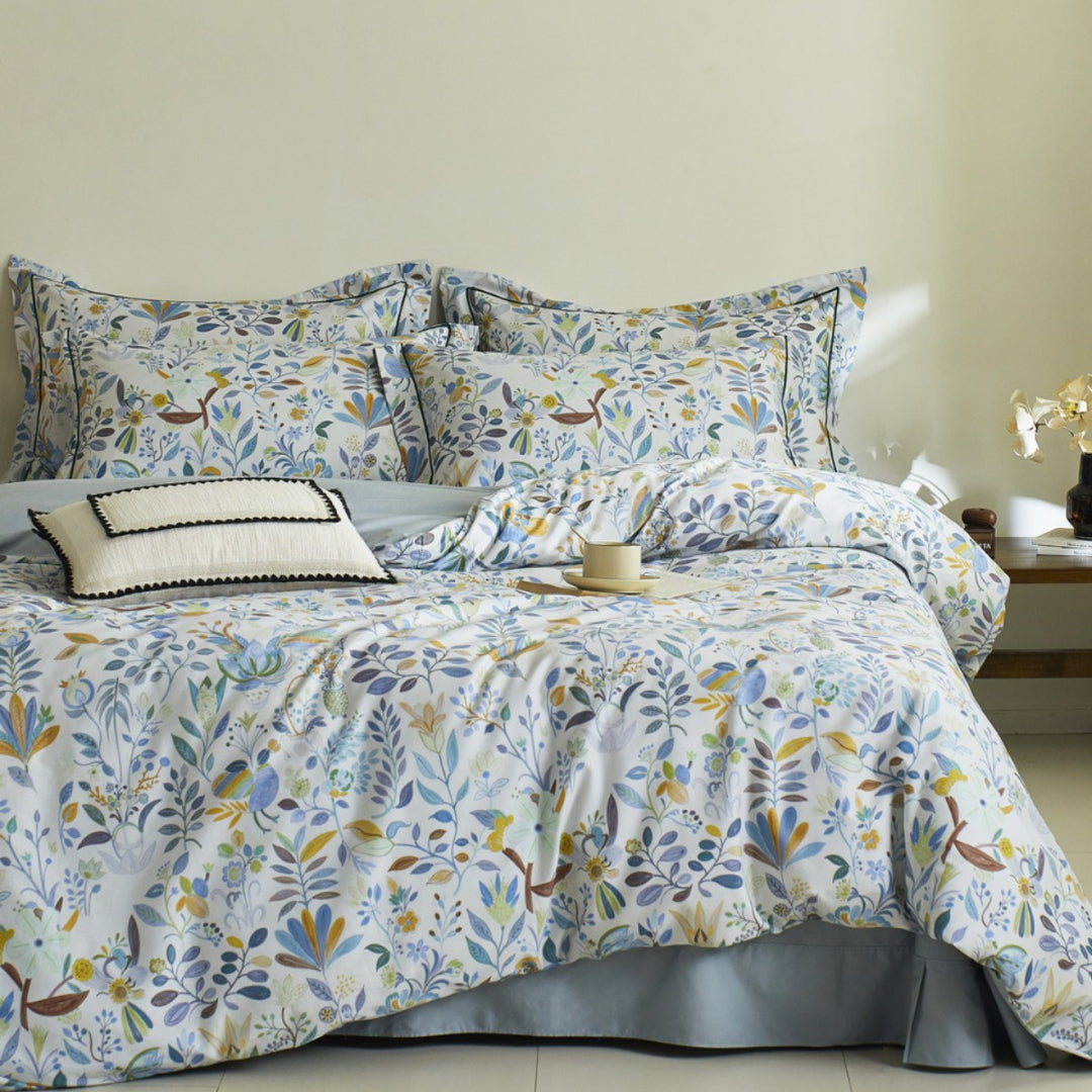 Children's duvet cover set made of cotton satin with watercolor forest animal illustrations and reversible function