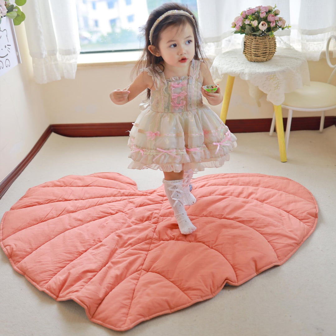 Quilted Leaf-Shaped Cotton Padded Floor Play Mat