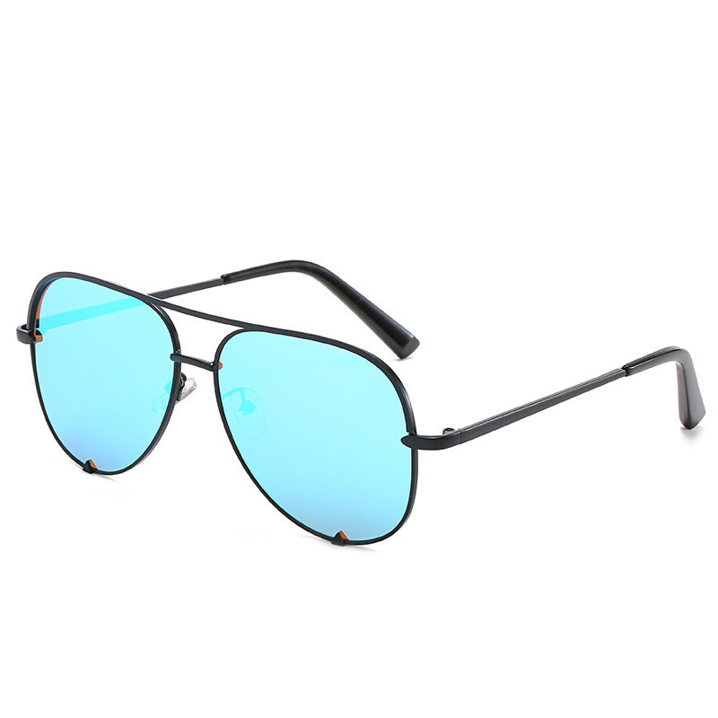 Fashion-Forward Aviator Sunglasses Stornfield