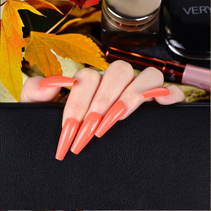 Artificial nails with elegant design Stornfield