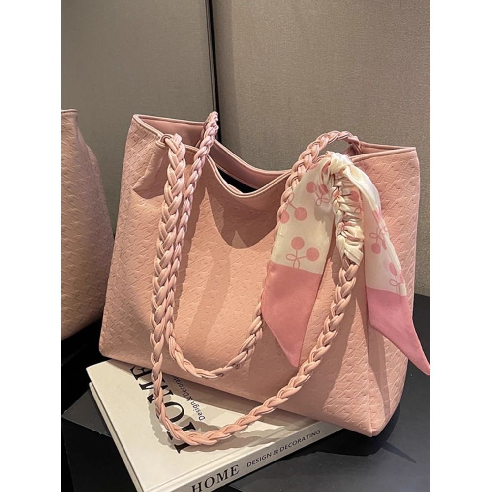 Stylish Designer Tote Stornfield