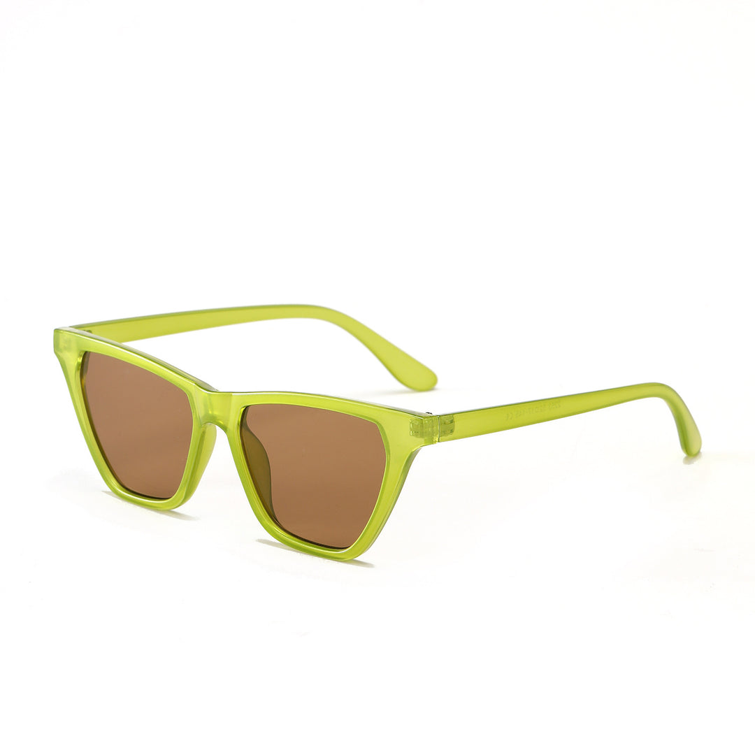 Women Cat-Eye Sunglasses with modern, translucent frame Stornfield