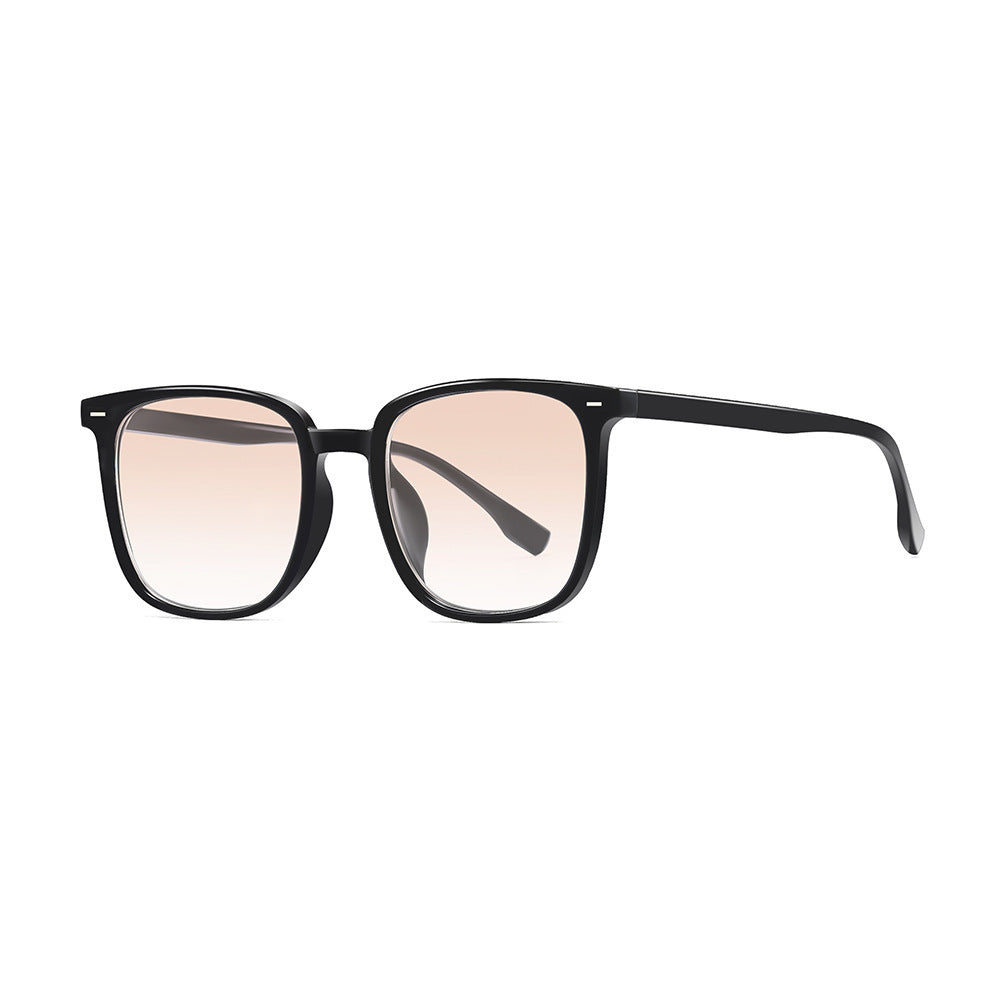 Women's sunglasses in a modern square style with special UV protection lenses Stornfield