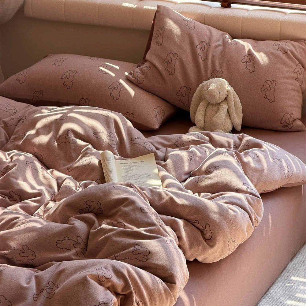 Bedding set made of cotton percale with delicate cherry motif and reversible easy care