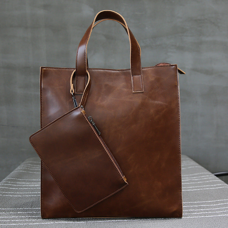 Stylish and Spacious Leather Bag Stornfield