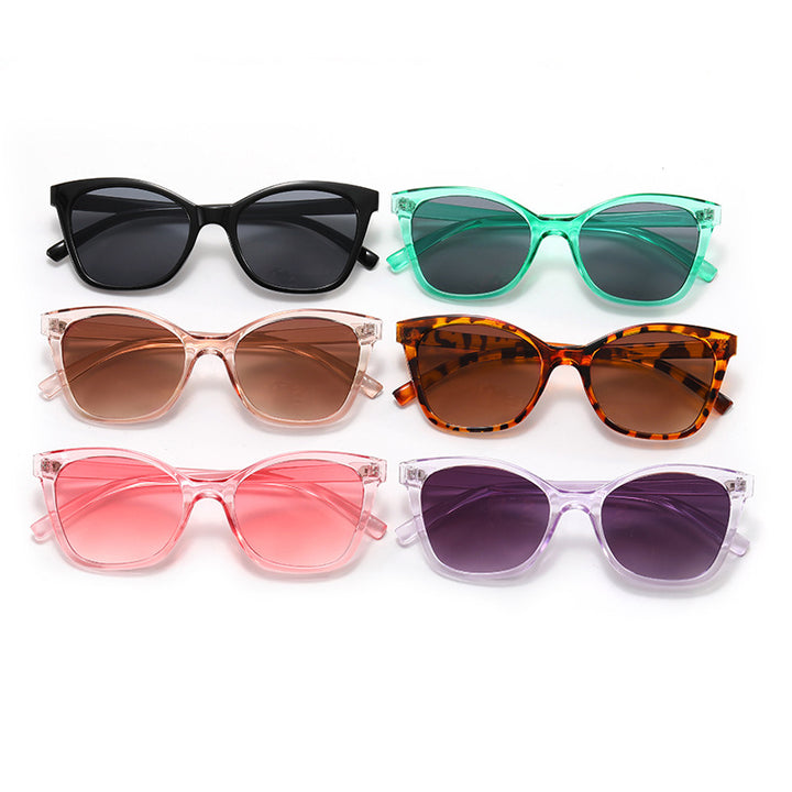 Women’s elegant sunglasses in a modern cat-eye style Stornfield