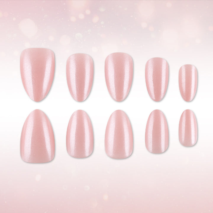 Elegant Almond-Shaped Press-On Nails Stornfield