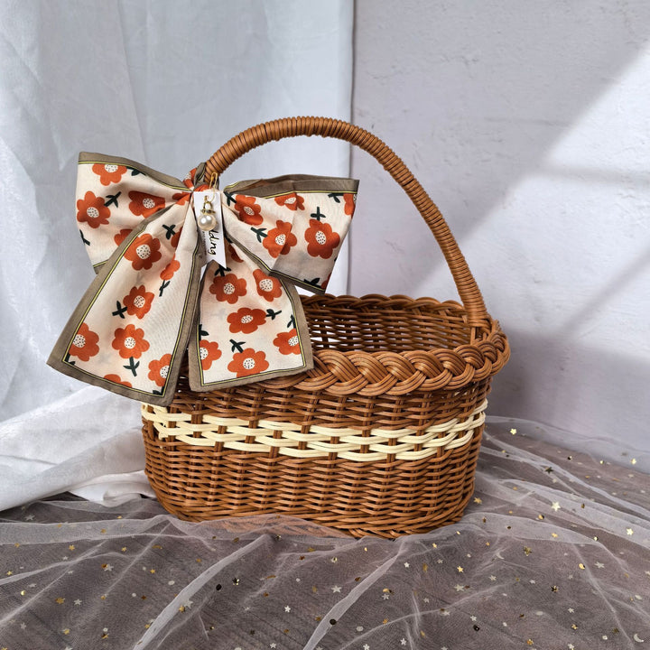 Women elegant handwoven shopping basket Stornfield