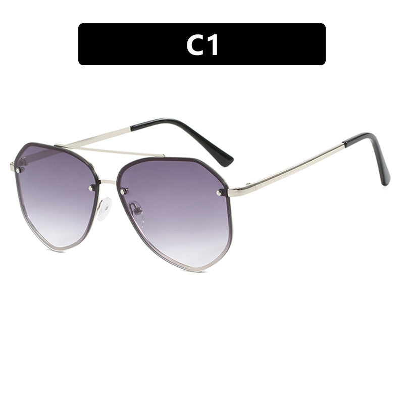 Women's geometric sunglasses with delicate frame Stornfield