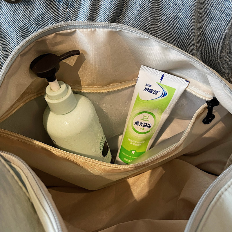 Versatile All-Season Gym Tote Stornfield