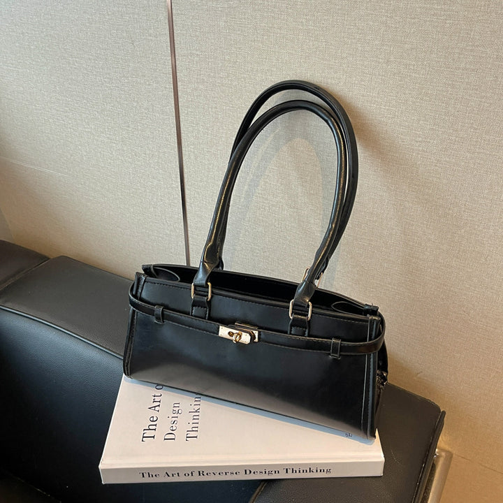 Luxurious Structured Shoulder Handbag