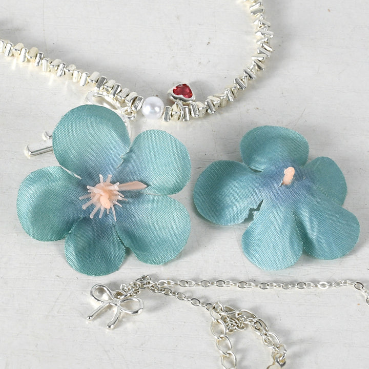 Floral Embellished Hair Accessory