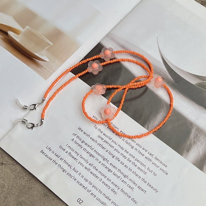 Floral Beaded Eyewear Chain Stornfield