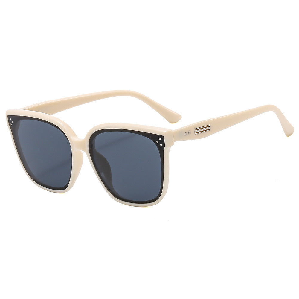 Women's fashionable oversized sunglasses in retro style Stornfield