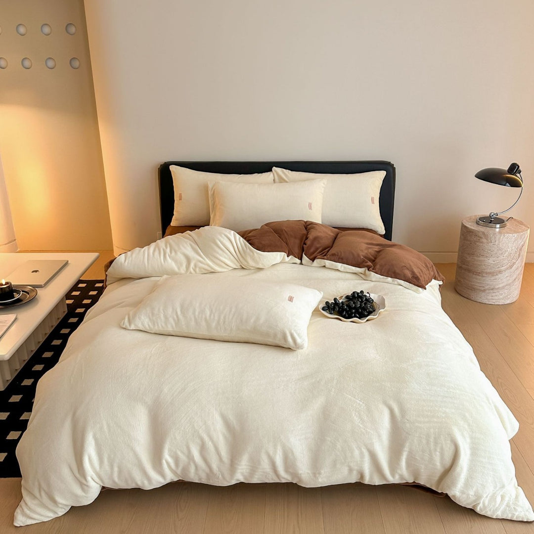 Luxury Plush Reversible Velvet Duvet Cover and Pillowcase Bedding Set