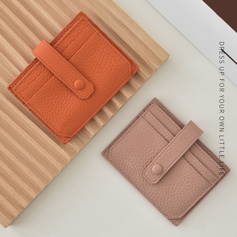 Textured Leather Card Holder Stornfield