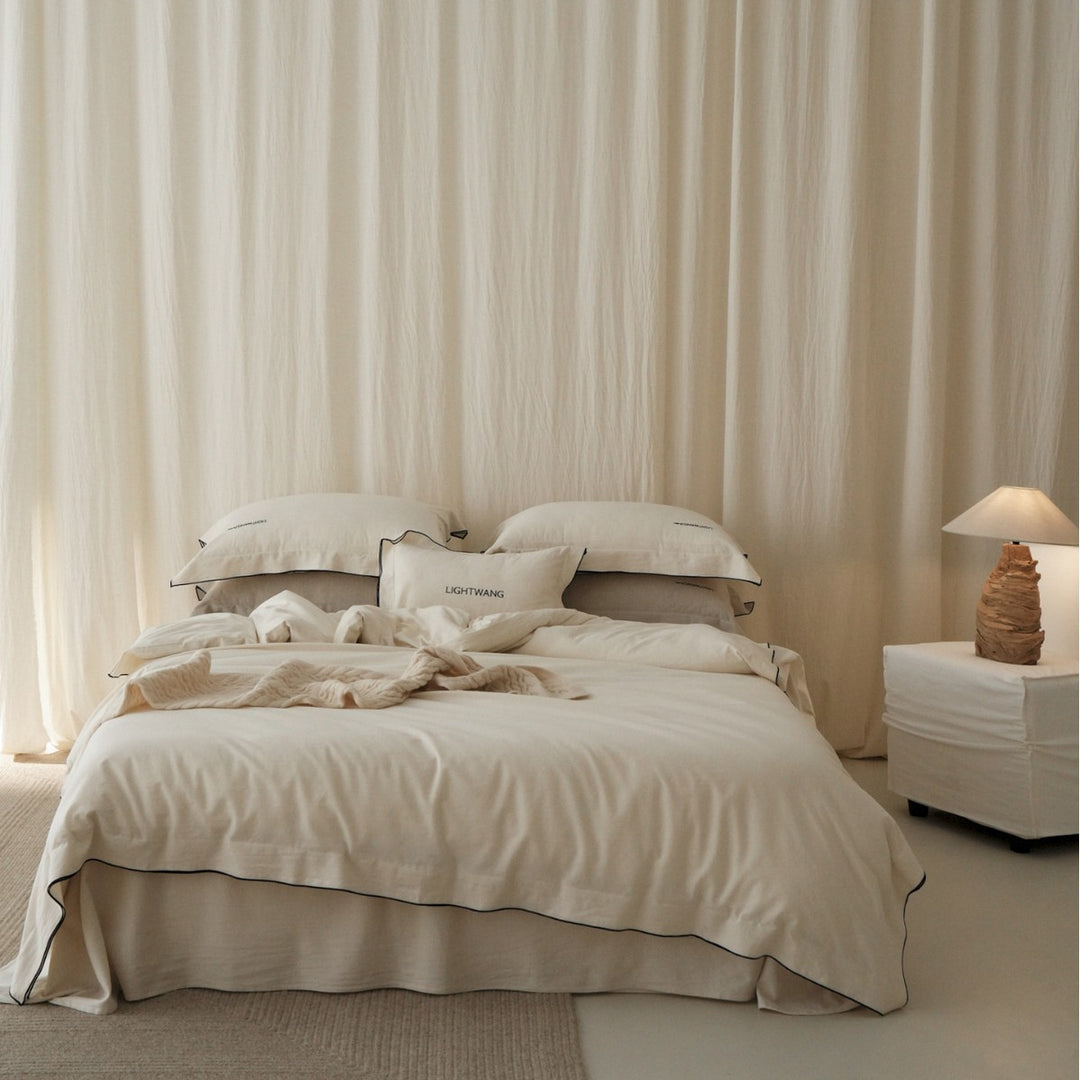 Reversible Linen-Blend Duvet Cover Set with Contrasting Piped Edge and Pillow Shams