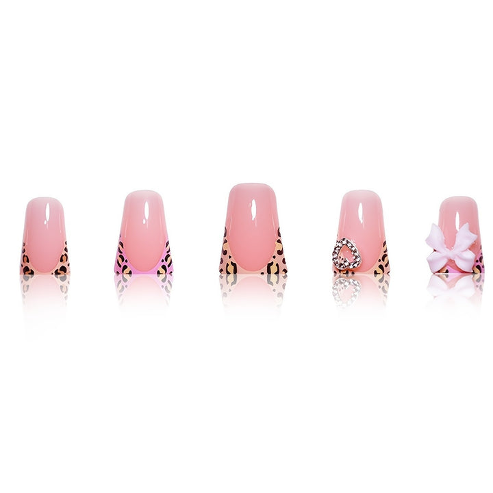 Decorative 3D Nail Art Stornfield
