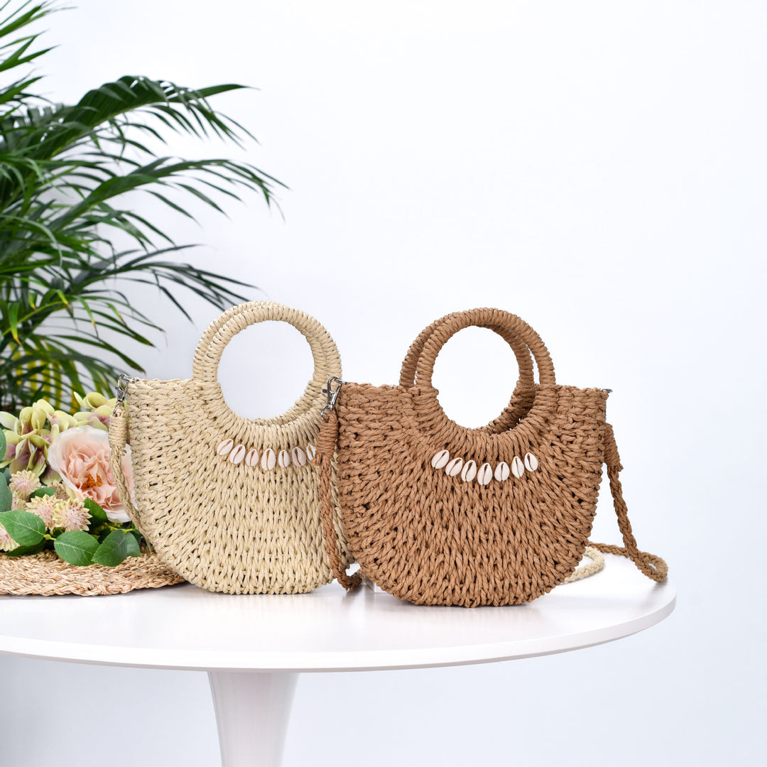 Natural fiber handbag with shell decoration Stornfield
