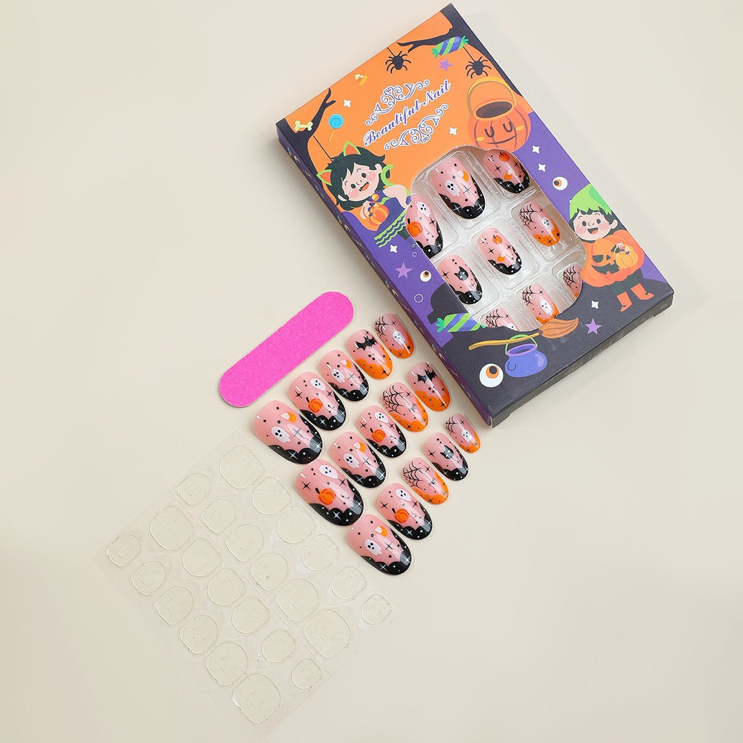 Artificial artificial nails with creepy Halloween designs Stornfield