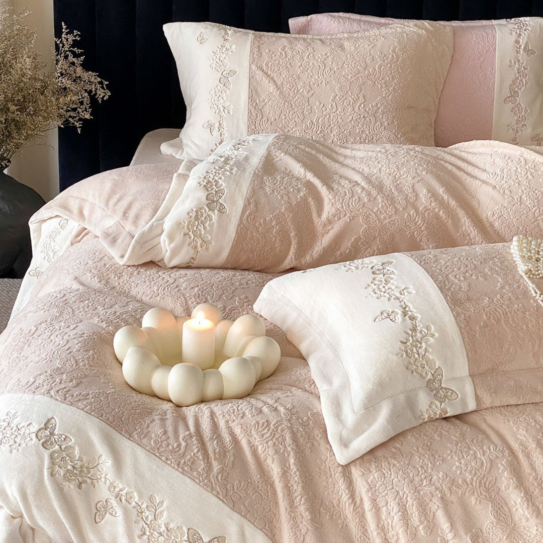 Embroidered Quilted Cotton-Sateen Duvet Cover Set with Floral & Butterfly Motif