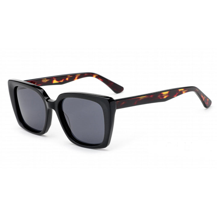 Women's oversized sunglasses with a matte finish and stylish details Stornfield