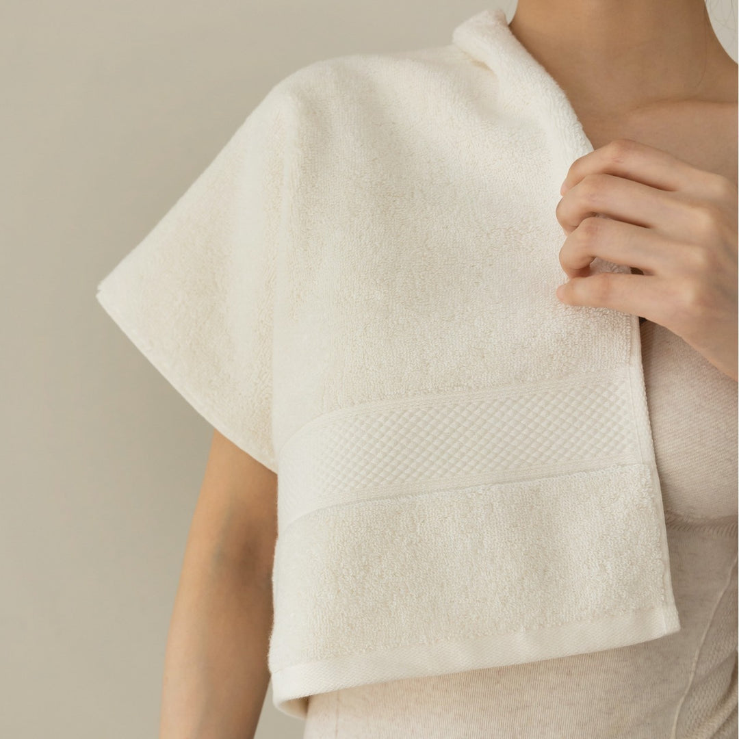 Powerful terry bath towel with waffle border Stornfield