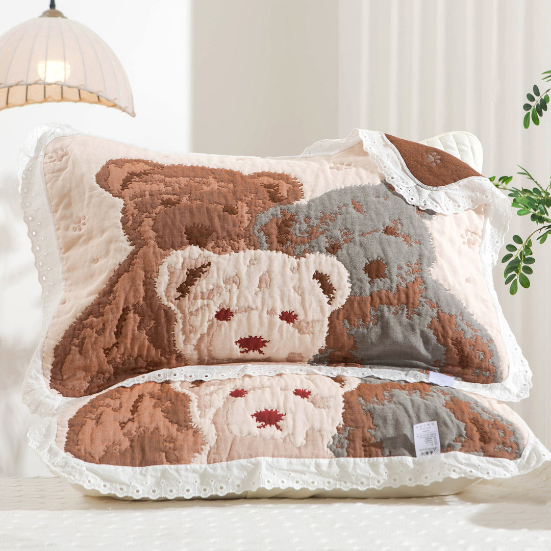 Women's pillow with charming elephant motif and delicate lace edge Stornfield