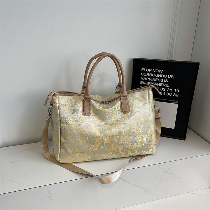 Elegant travel bag with luxurious pattern print Stornfield