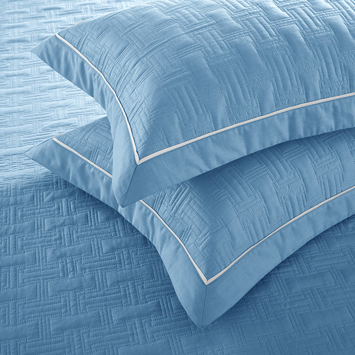 Luxury Matelassé Cotton Quilt Cover Set