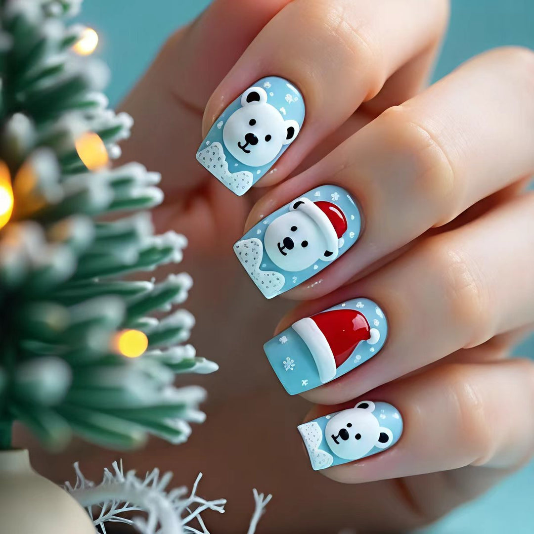 Artificial nails with winter polar bear design Stornfield