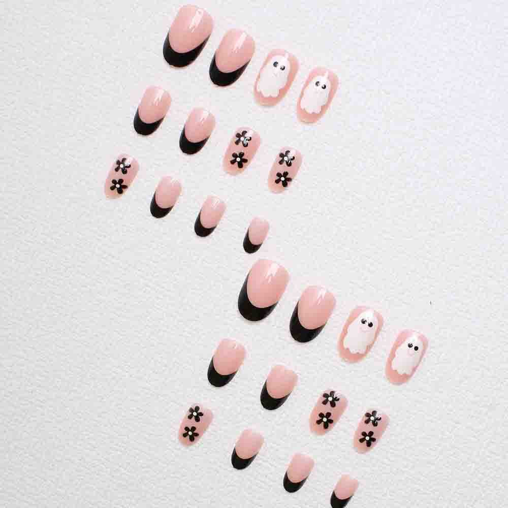 Artistic Halloween-Themed Press-On Nail Art Stornfield