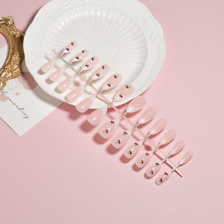 Elegant Floral Accent Press-On Nail Set Stornfield