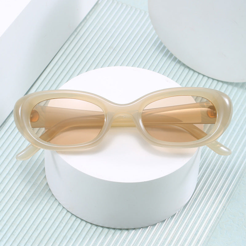 Women's fashionable sunglasses with oval design and UV protection Stornfield