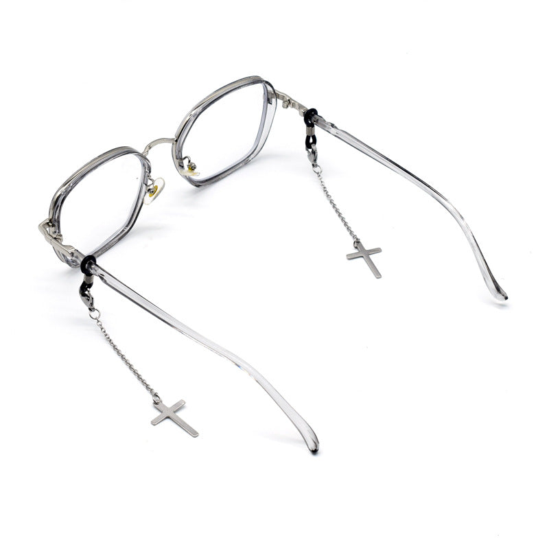 Cross-Design Eyewear Chain Stornfield