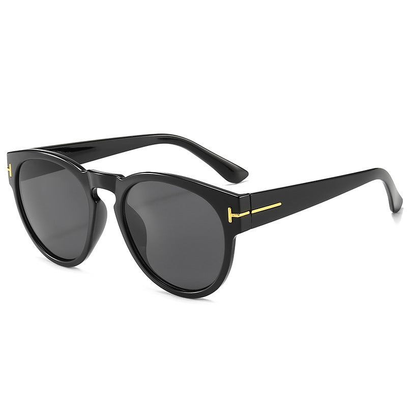 Stylish Vintage-Inspired Cat-Eye Sunglasses Stornfield