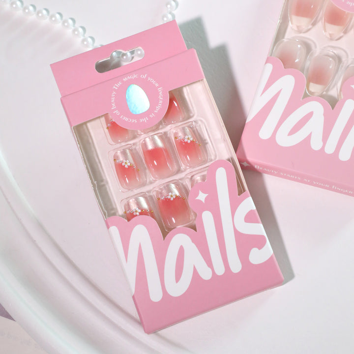 Artful Nail Extensions with delicate flower decorations Stornfield