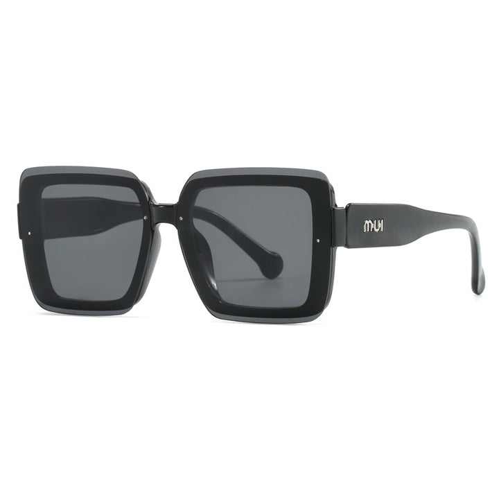 Women's oversized sunglasses in urban design Stornfield