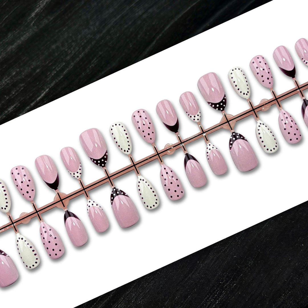 Decorative Press-On Nail Set with Modern Design