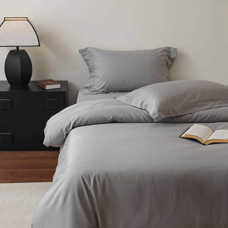 Bedding set made of high-quality cotton satin with duvet cover and pillowcases