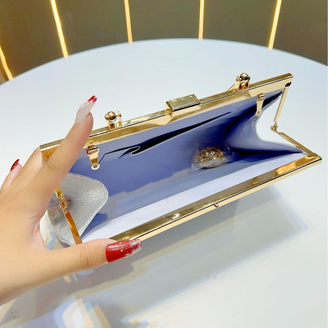 Decorative Pearl Handbag