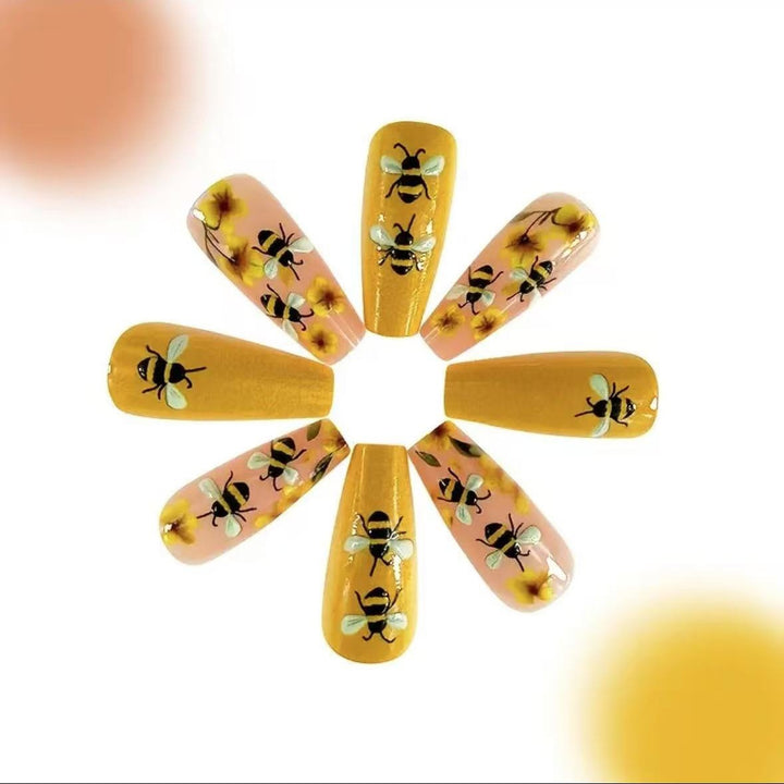 Nail art set with creative bee and flower designs Stornfield