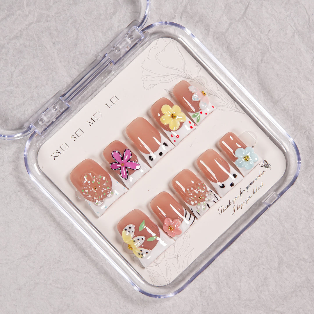 Artistic Floral Design Press-On Nails